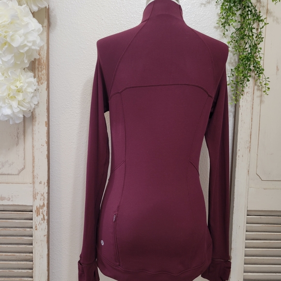 Lululemon Burgundy Long sleeve sweat shirt size 4 - Picture 4 of 10